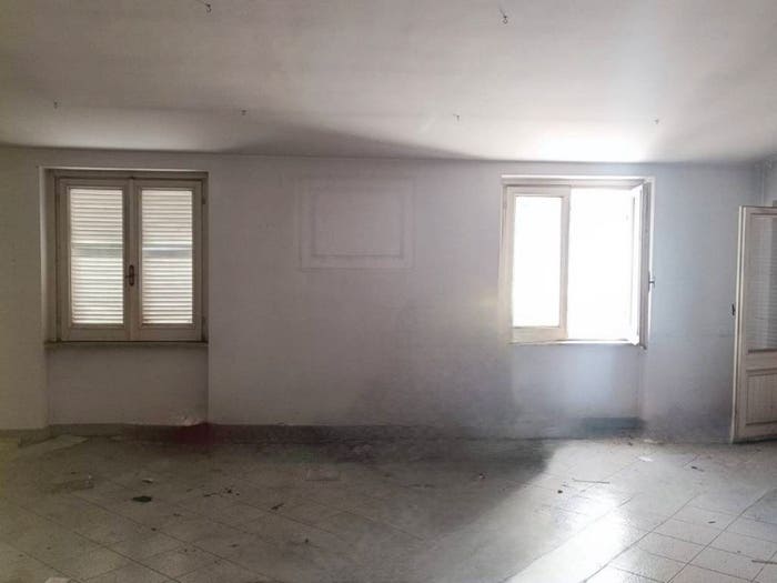 Casa quadrilocale in vendita in Via Montesecco, Centro, Alatri