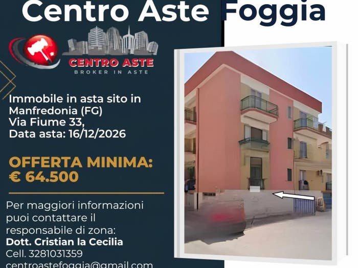 Appartamento trilocale in vendita in Via Fiume Manfredonia FG Italia, Centro, Manfredonia