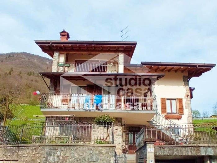 Appartamento bilocale in vendita in Villa d'Ogna