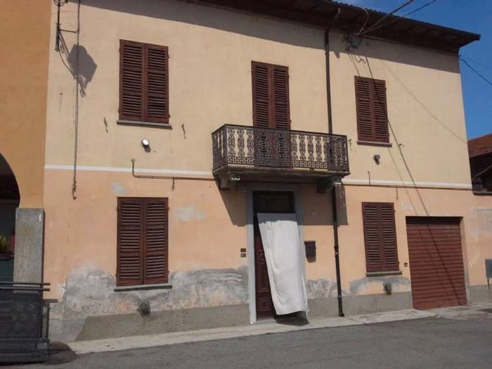 Appartamento con 6 locali in vendita in Castelnuovo Bormida