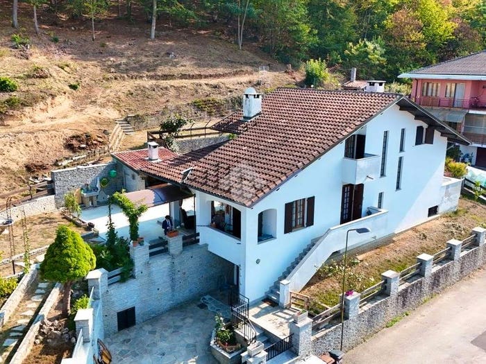 Casa con 5 locali in vendita in Via adige, Trana
