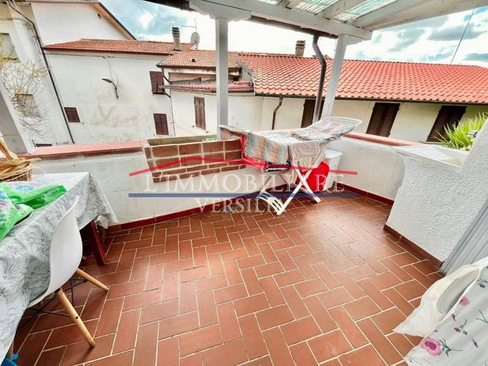 Casa con 6 locali in vendita in Via Ripa, Bergiola Lavacchio, Massa