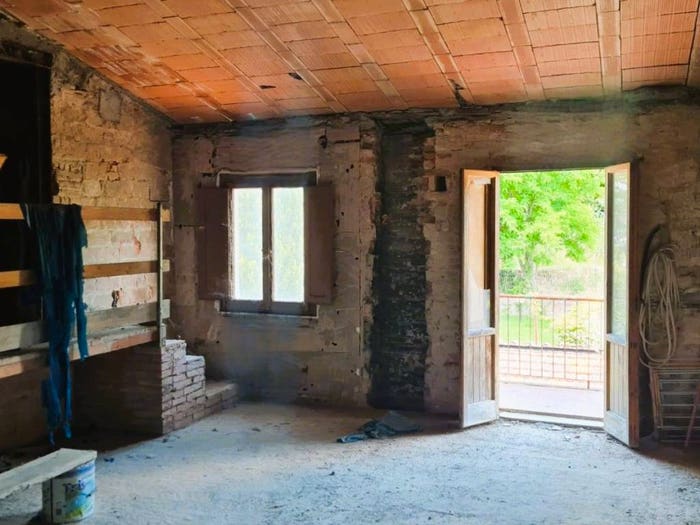 Appartamento trilocale in vendita in Via Roma, Certaldo Alto, Certaldo