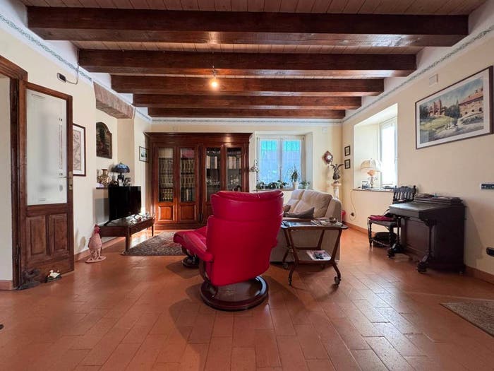 Casa con 5 locali in vendita in Senna Lodigiana