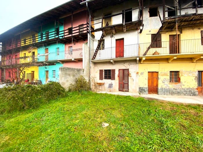Casa con 5 locali in vendita in Via Agamo, Fornaci, Oleggio