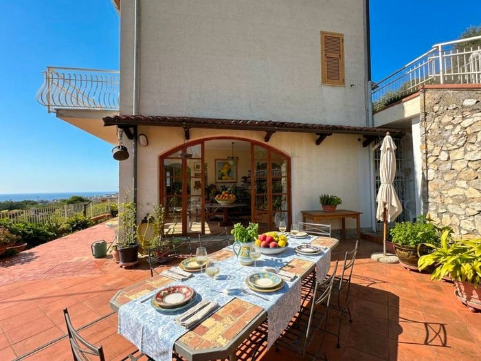 Casa trilocale in vendita in via capae, Centro, Boissano