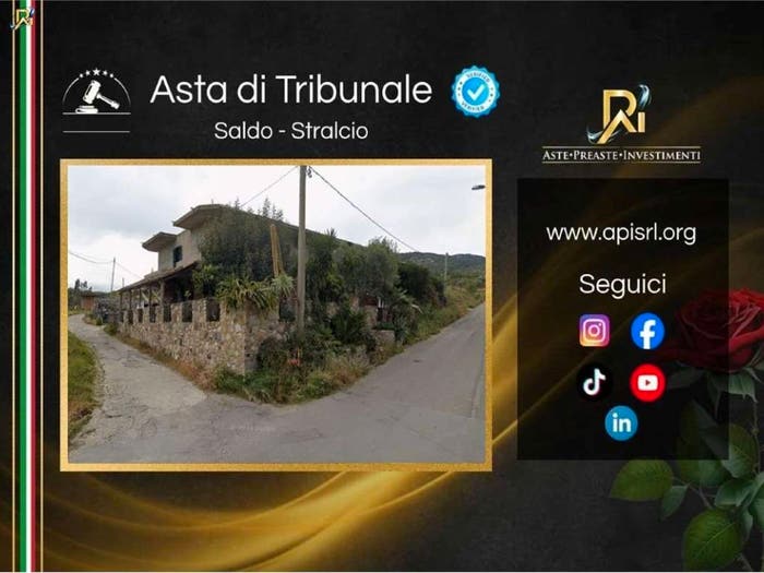 Appartamento con 6 locali in vendita in Contrada Cutunizza, Roccella Ionica