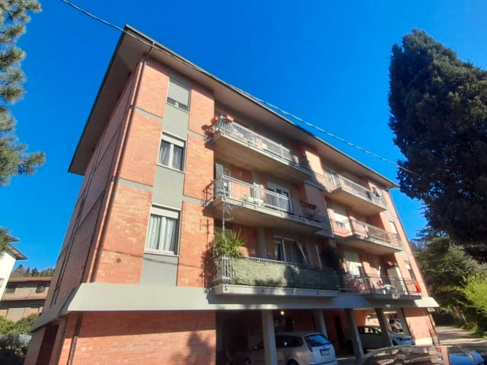 Appartamento quadrilocale in vendita in Via Alcide De Gasperi, Centro, Deruta