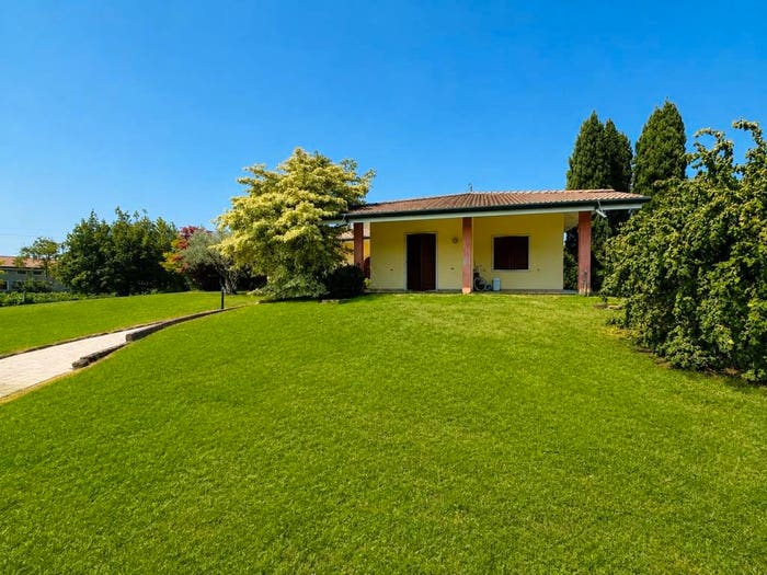 Casa con 6 locali in vendita in Corso Vittorio Emanuele II, Centro, Soave