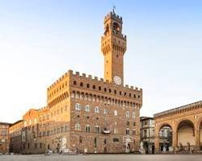 Appartamento con 6 locali in vendita in Signoria Uffizi, Firenze
