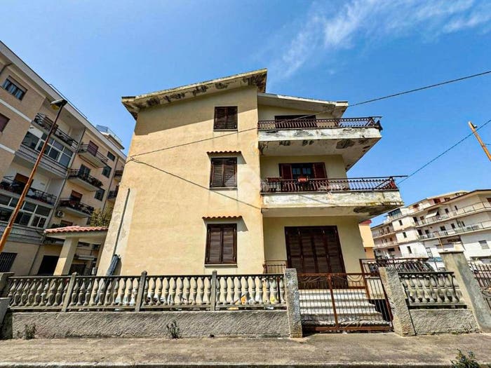 Casa con 6 locali in vendita in Via Dogana, Centro, Amantea