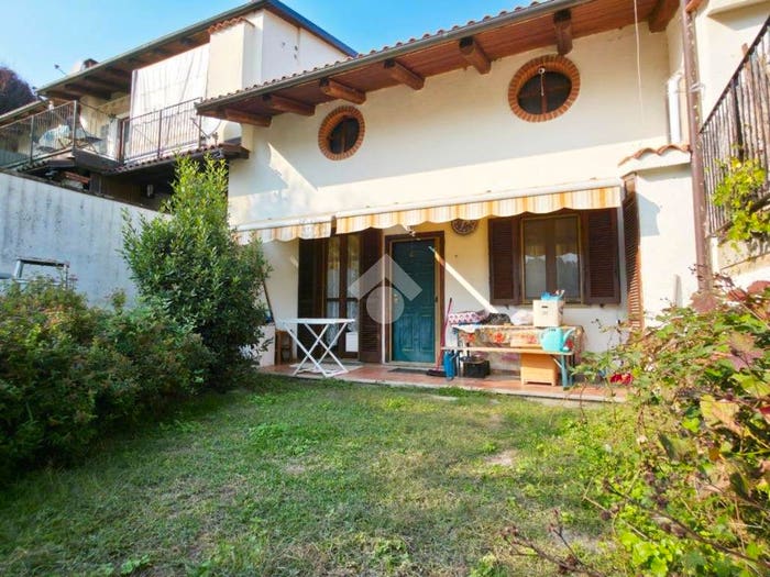 Casa con 6 locali in vendita in Via Asilo, Casalborgone