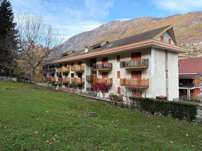 Appartamento bilocale in vendita in Via III Reggimento Alpini, Centro, Chiomonte