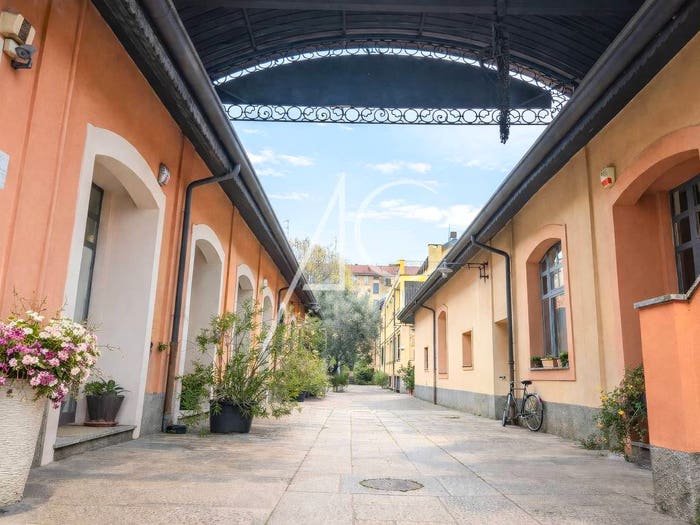 Appartamento trilocale in vendita in Via Giuseppe Meda, Pezzotti Meda, Milano