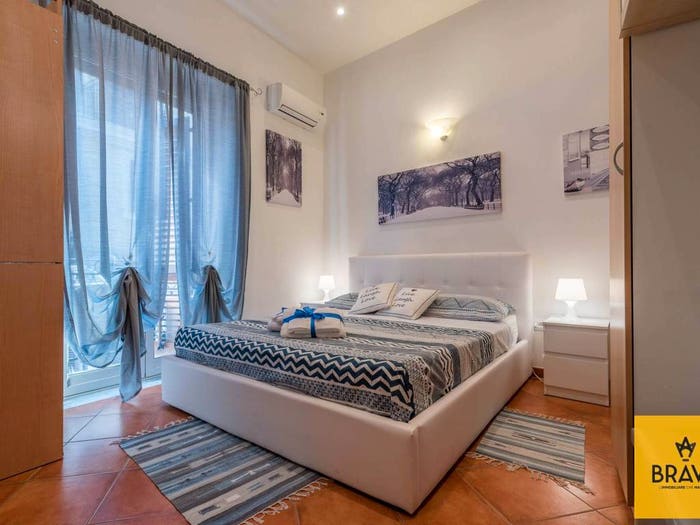 Casa con 5 locali in vendita in Via Pannieri, Castellammare, Palermo