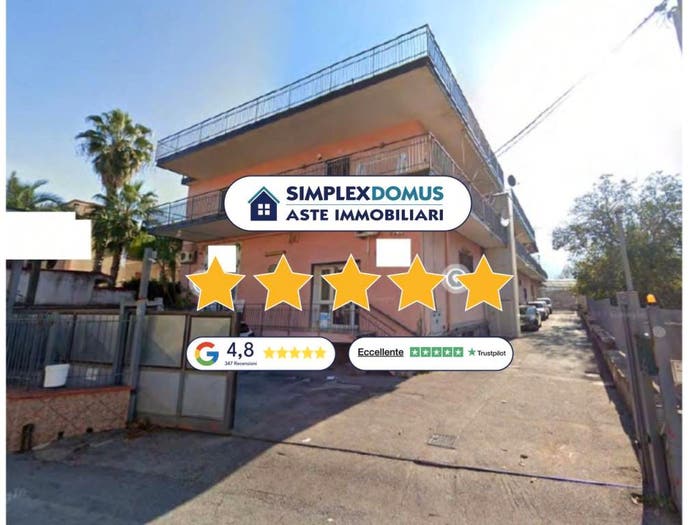 Appartamento con 6 locali in vendita in Cimitero, Centro, Palma Campania