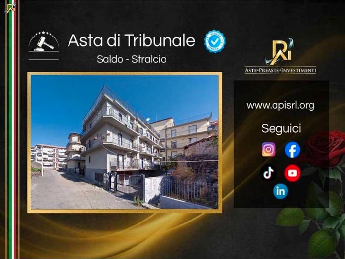 Appartamento con 5 locali in vendita in Via Etna, Centro, Camporotondo Etneo
