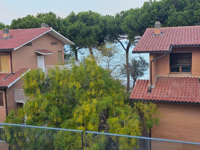 Appartamento trilocale in vendita in Viale Abruzzo, Centro, Pineto