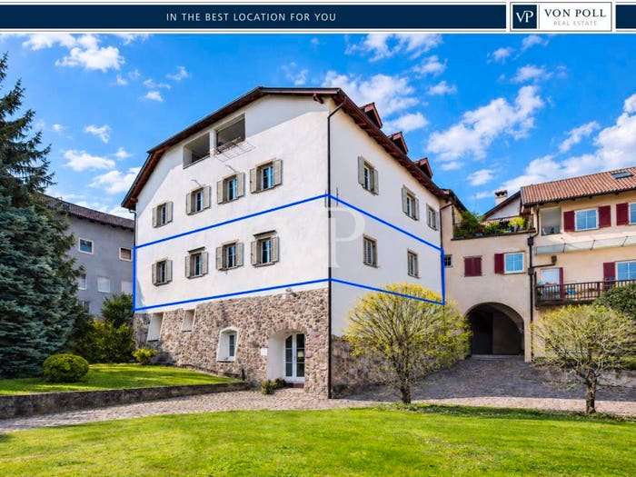 Appartamento con 6 locali in vendita in Johann Georg Plazer, Appiano sulla Strada del Vino