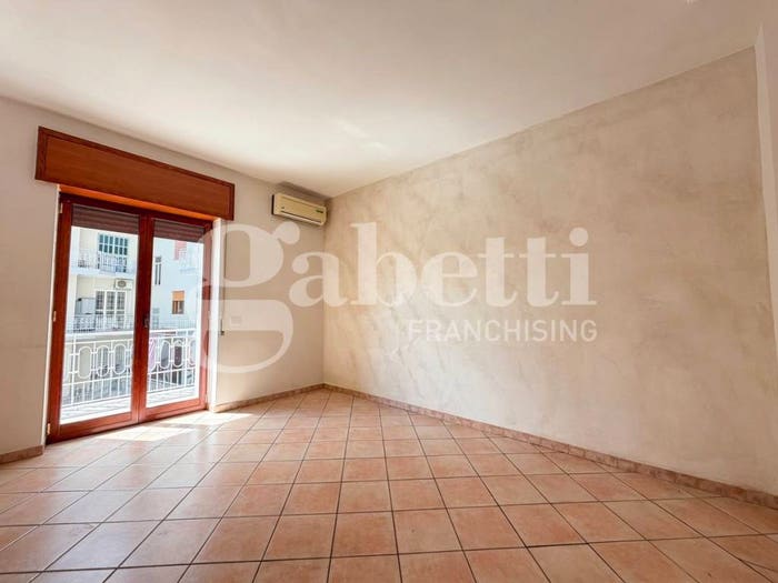 Appartamento trilocale in vendita in Via Napoli, Centro, Mugnano di Napoli