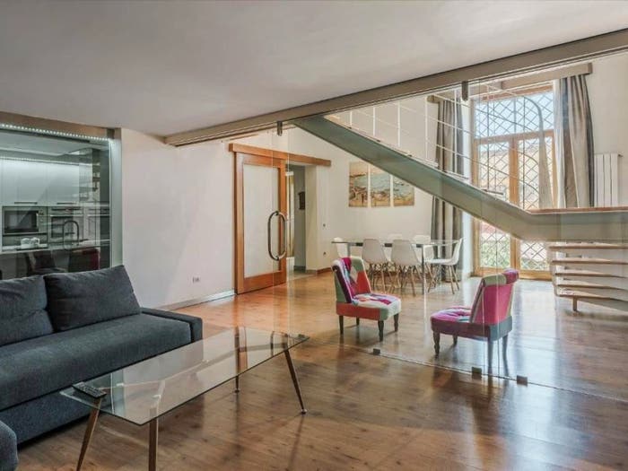 Appartamento trilocale in vendita in Rampe San Giovanni Maggiore, Centro Storico, Napoli