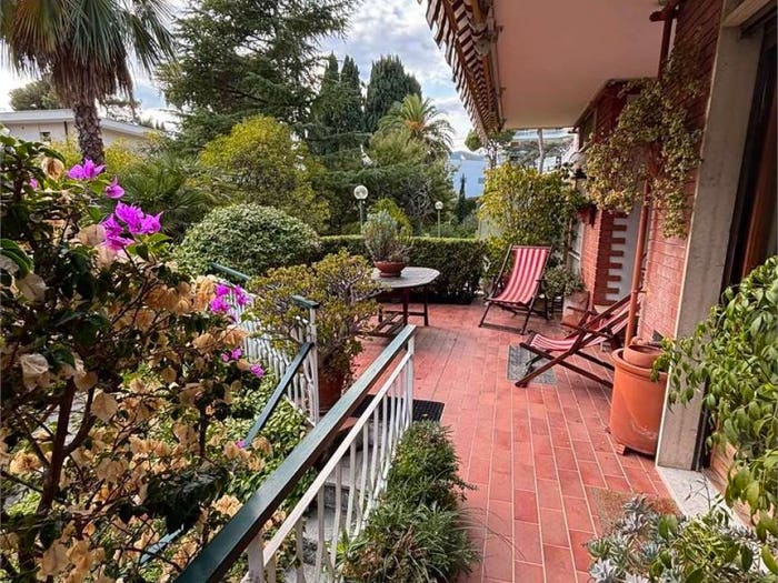 Appartamento quadrilocale in vendita in via duca degli abruzzi, San Martino Villetta, Sanremo