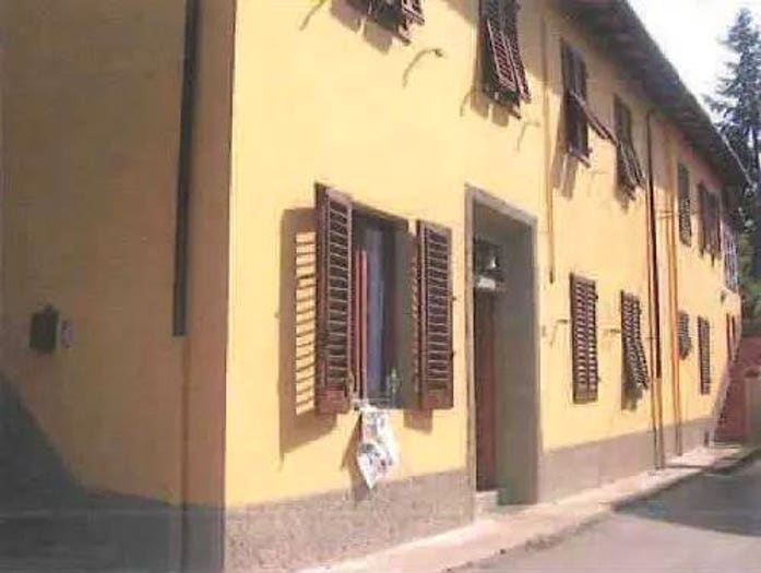 Appartamento trilocale in vendita in Località Petrognano, Rufina