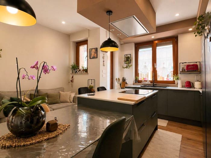 Appartamento con 5 locali in vendita in Via Monsignor Alfonso Maria Riberi, Donatello, Cuneo