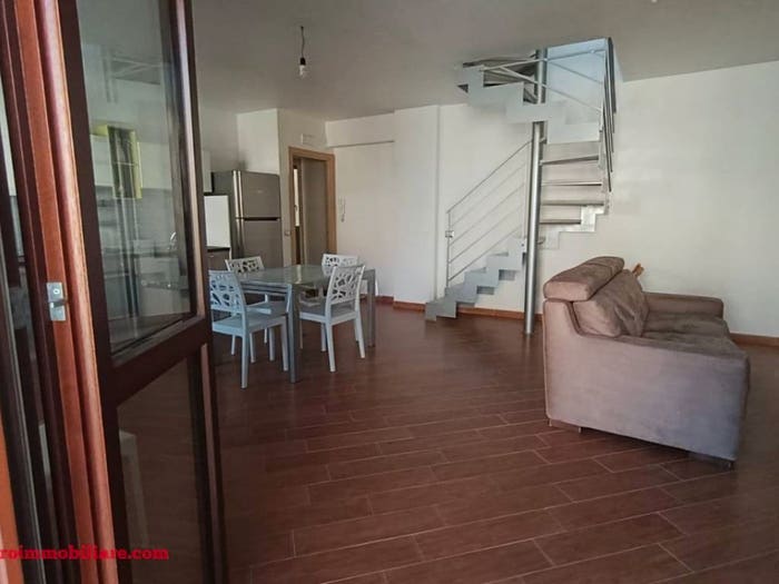 Appartamento con 5 locali in vendita in Via Enrico Berlinguer, Centro, Scicli