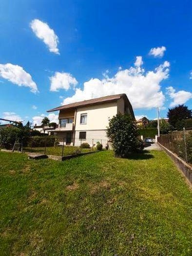 Casa quadrilocale in vendita in Via Uccellanda, Sant'Antonio, Caprino Bergamasco