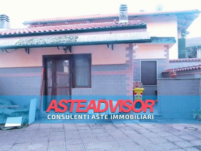 Casa con 6 locali in vendita in Borgata Gianotti A, Barbania