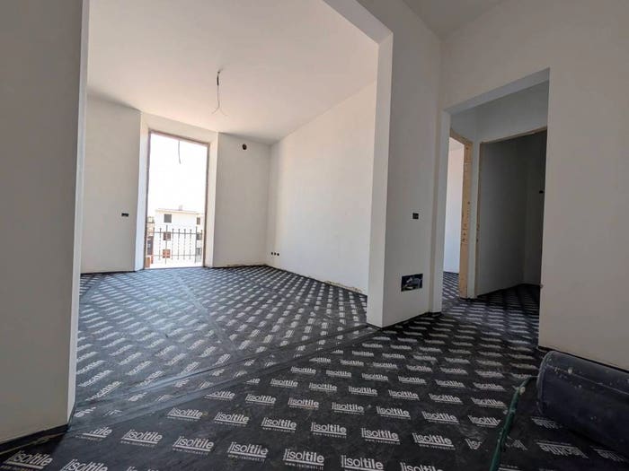 Appartamento bilocale in vendita in Piazza Giacomo Puccini, Porta al Prato San Jacopino, Firenze