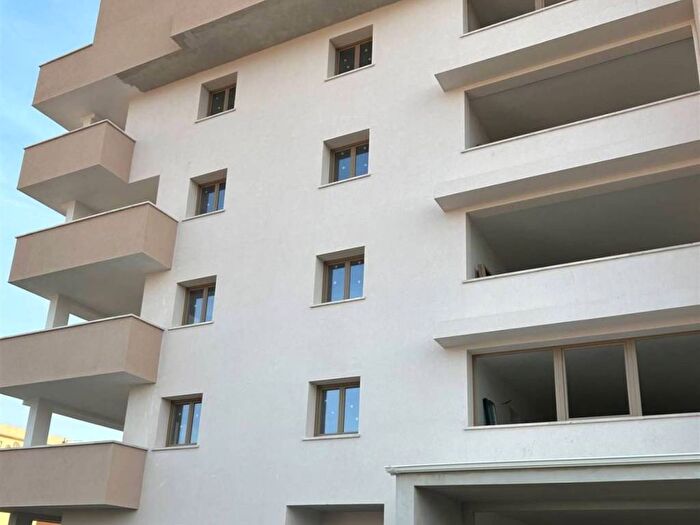 Appartamento trilocale in vendita in Via Palladio SNC, Viale Aldo Moro Ospedale Vecchio, Olbia