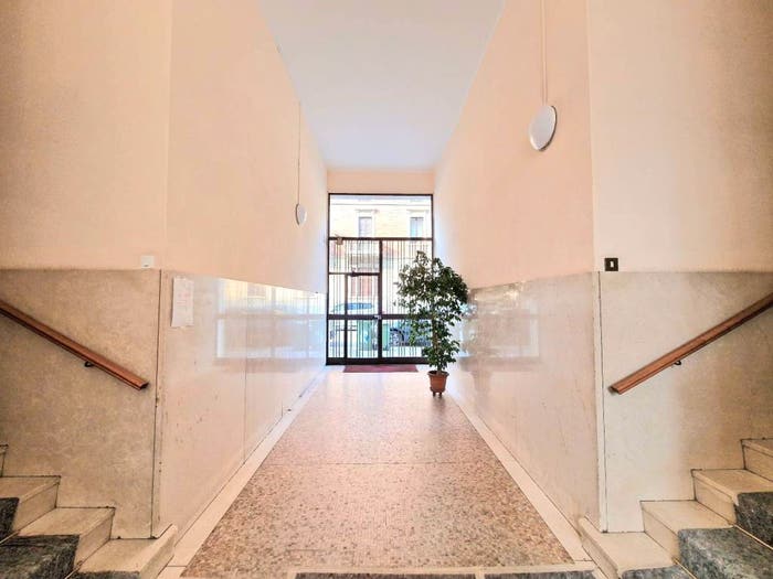 Appartamento bilocale in vendita in Via Tito Vignoli, Giambellino, Milano