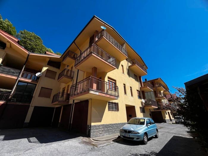 Appartamento trilocale in vendita in Corso Dante Livio Bianco, Centro, Valdieri