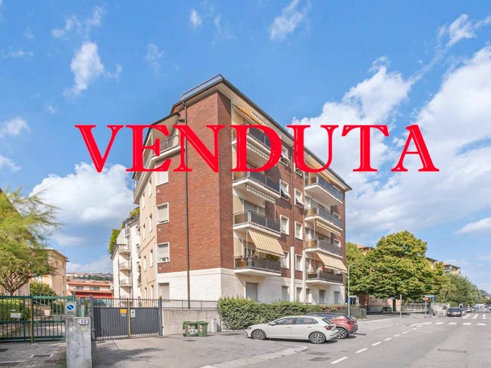 Appartamento con 6 locali in vendita in via Cadorna, San Paolo, Bergamo