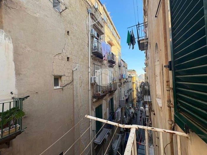 Appartamento monolocale in vendita in Via Santa Teresella degli Spagnoli, Quartieri Spagnoli, Napoli