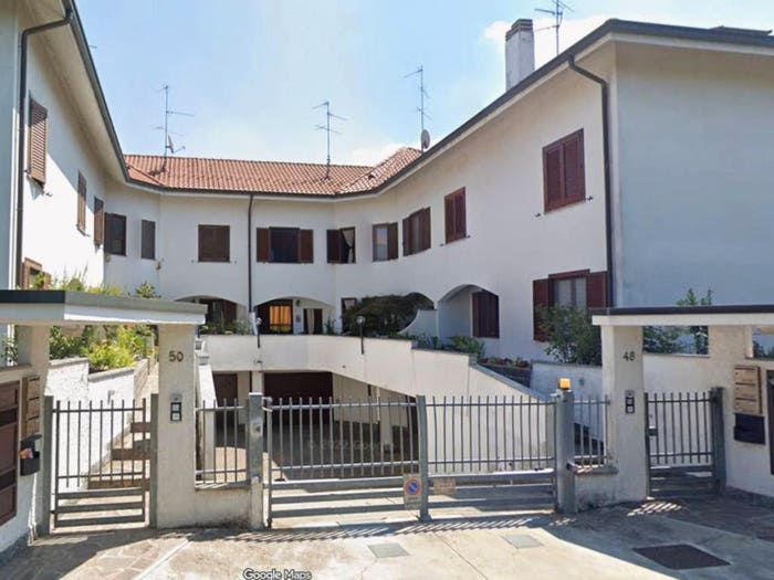 Casa trilocale in vendita in Via Falzarego, Centro, Garbagnate Milanese
