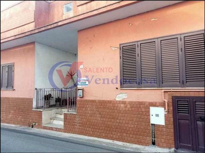 Casa con 5 locali in vendita in Via Milano, Castiglione, Andrano