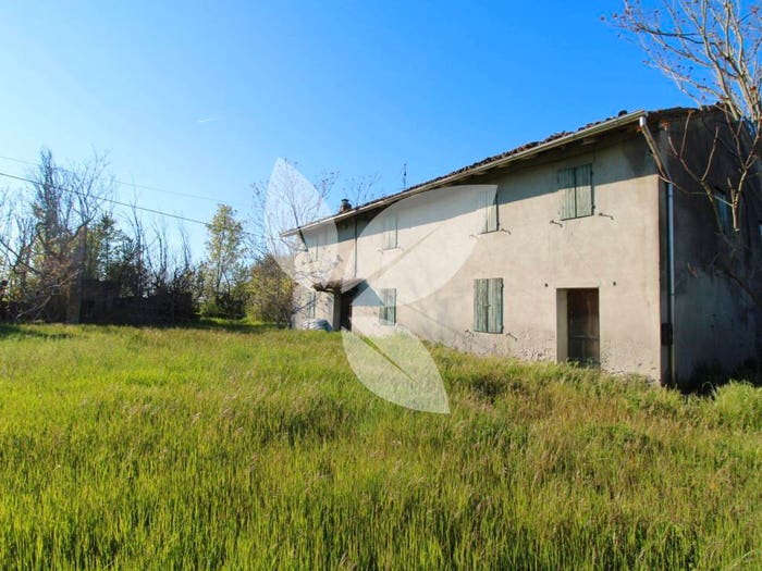 Casa quadrilocale in vendita in Frazione Roncole Verdi, Roncole Verdi, Busseto