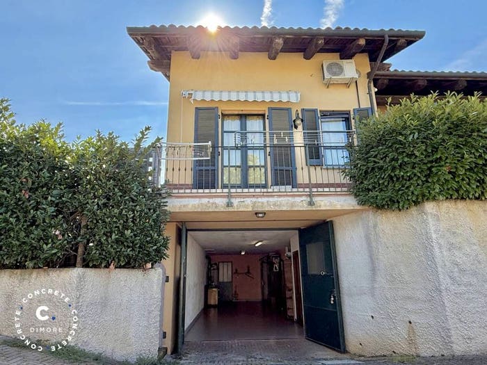 Casa con 5 locali in vendita in Via Don Nicola Omedè, Centro, San Paolo Solbrito