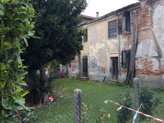 Casa con 6 locali in vendita in GAVELLO Via Aprile, Centro, Gavello