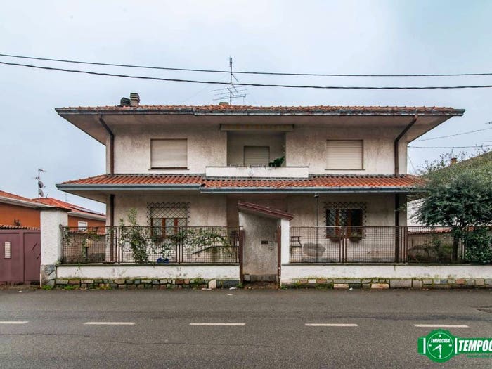 Appartamento quadrilocale in vendita in Via Filippo Corridoni, Canegrate
