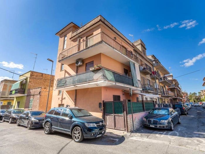 Appartamento trilocale in vendita in Via Bologna, Villalba, Guidonia Montecelio