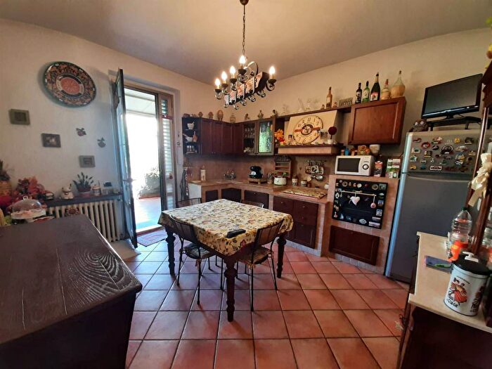 Casa con 6 locali in vendita in Via Bucigattoli, Cantagrillo Casalguidi, Serravalle Pistoiese