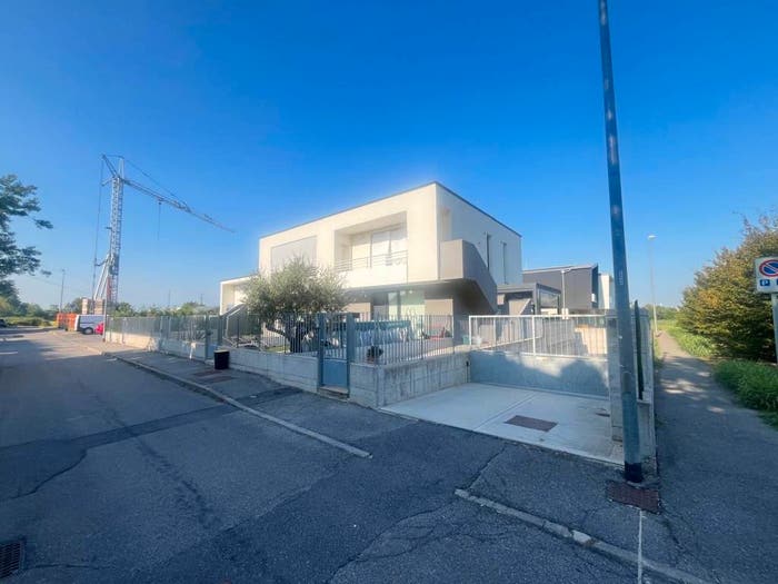 Appartamento trilocale in vendita in Via Boltiere, Ciserano