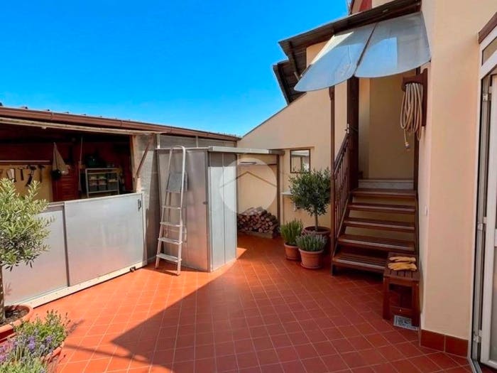 Casa quadrilocale in vendita in Via Piave, Cesa