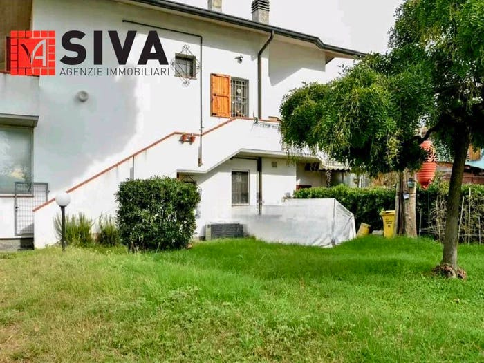 Casa con 6 locali in vendita in Viale Amedeo Modigliani, Lido Adriano Lido di Dante, Ravenna