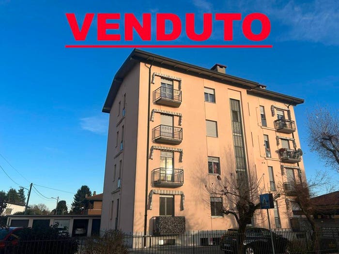 Appartamento bilocale in vendita in Via Roma, Arsago Seprio