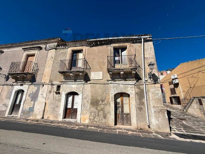 Casa trilocale in vendita in Medici, Buscemi